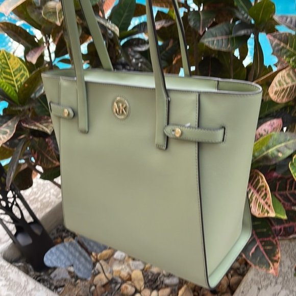Michael Kors Carmen Large Leather NS Tote Light Sage Multi - Picture 2 of 16